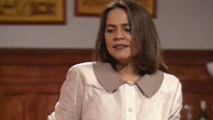 Aos 54 anos, atriz lembrada por papéis icônicos em novelas da Globo faz raras aparições na mídia