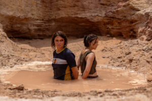 Alice Wegmann Lembra Perrengue Absurdo com Giovanna Antonelli no Set de ‘Rio de Sangue’