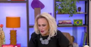 Ana Maria Braga Chora ao Vivo no Mais Você e Pede Intervalo