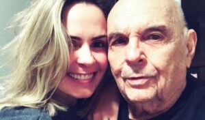 Ana Paula Renault: Pai Internado aos 96 Anos em BH