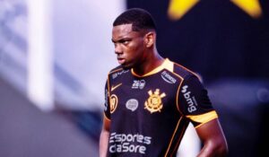 André é punido pelo Corinthians após gesto obsceno no clássico contra o Palmeiras!