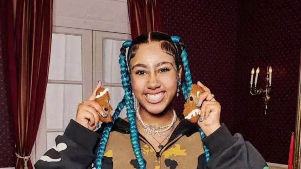 Aos 12 anos, herdeira de Kim Kardashian é confirmada em grande festival nos EUA