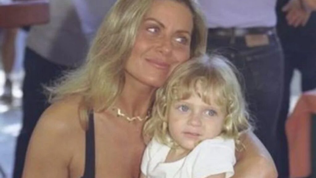 Aos 27 anos, por onde anda a neta de Helena em Laços de Família? Veja como ela está hoje