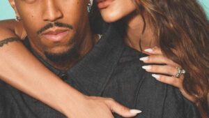 Aos 29 anos, esposa de jogador da Seleção mostra como era seu corpo antes de fazer academia