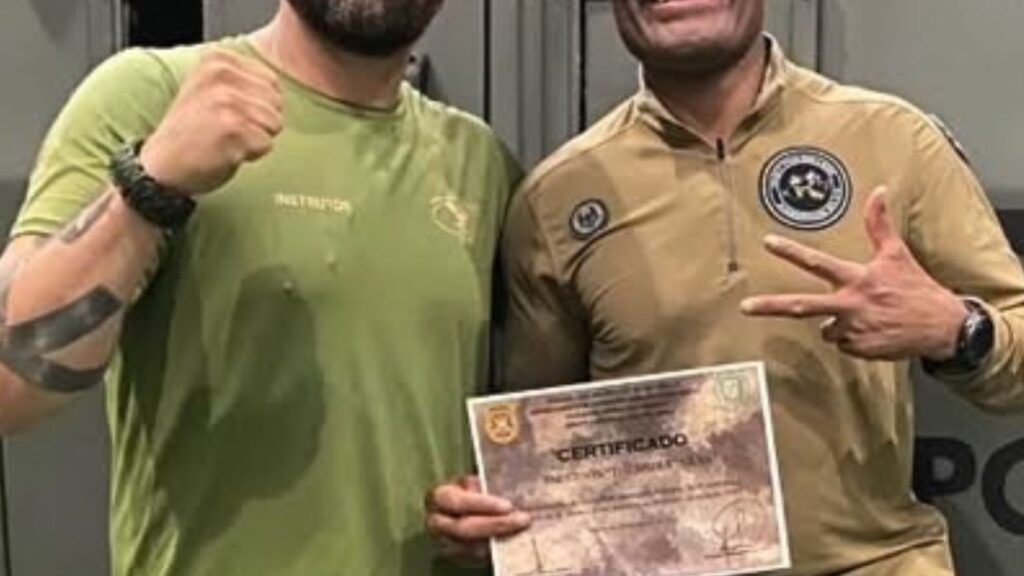 Aos 51 anos, ex-lutador aposenta e se prepara para virar policial