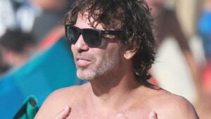Aos 54 anos, ator afastado das novelas da Globo é filho de veterano da TV e primo de comediante famosa