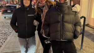 Aos 56 anos, apresentadora se revolta com comentários sobre maternidade: “Sou uma ótima mãe”