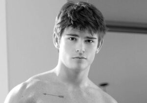 Ator de conteúdo adulto Seth Peterson morre aos 28 anos