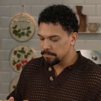 Receita de Bolo de Flocos de Milho de Ex-BBB Faz Sucesso: Até Mãe Pede Para Aprender!