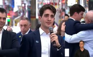 Jovem presidente da Caoa se emociona ao lado de Lula em evento histórico