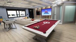 ‘Casa do Patrão’: novo reality da Record chega BOMBADO com Leandro Hassum no comando