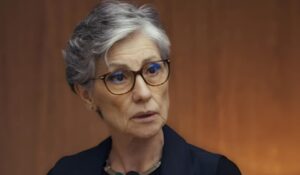 Cássia Kis é denunciada ao MP por possível transfobia em banheiro