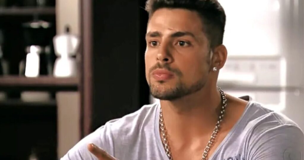 Cauã Reymond volta a ser Jorginho em Avenida Brasil 2