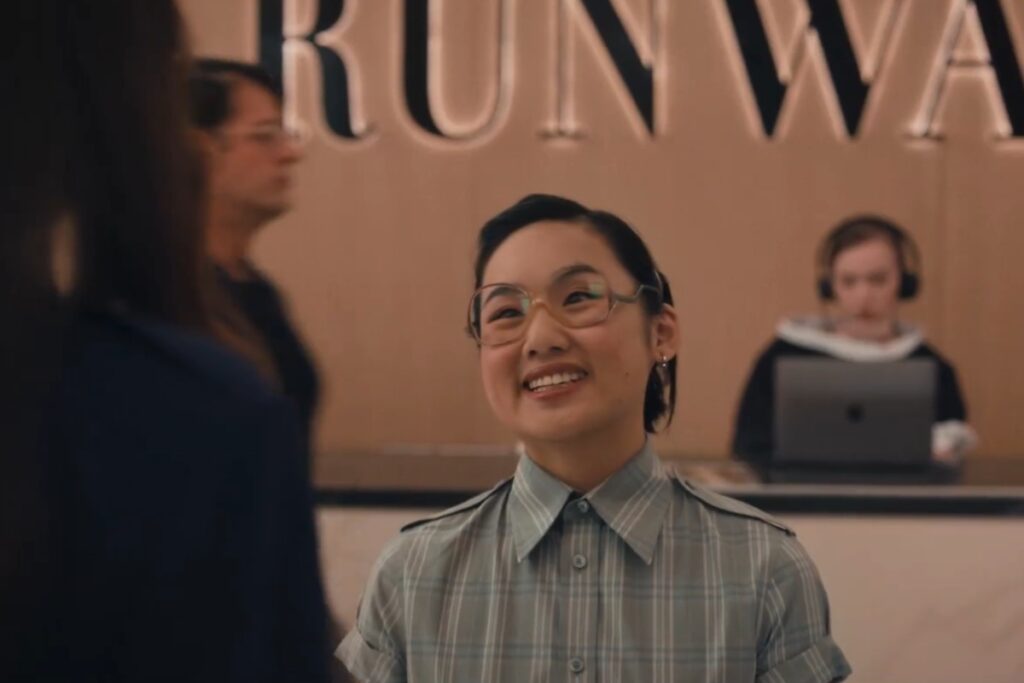 Diabo Veste Prada 2 é acusado de racismo na Ásia por personagem questionável