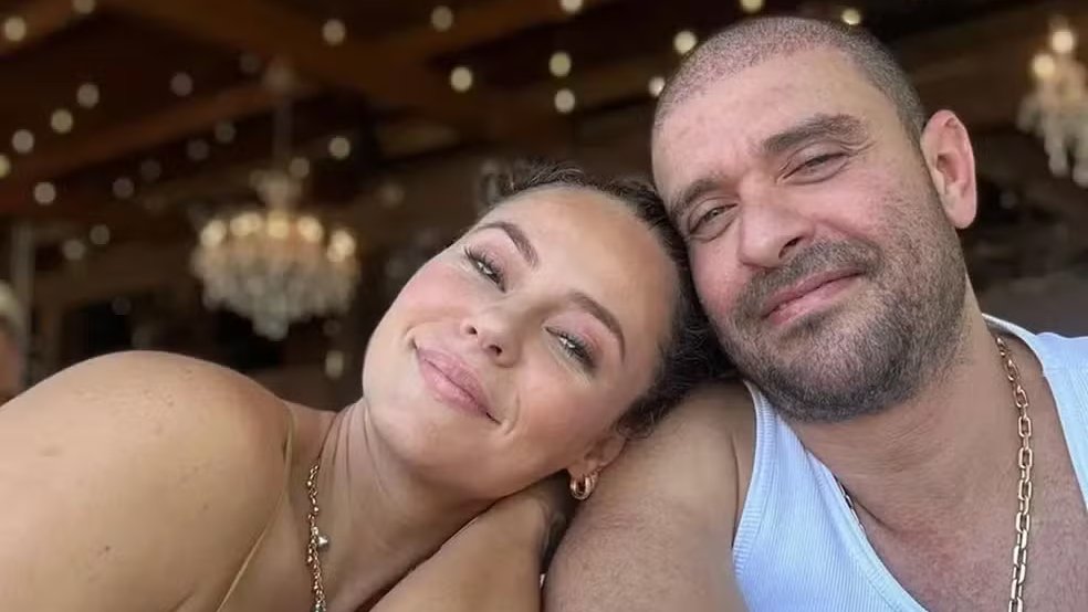 Diogo Nogueira ganha mensagem especial de ex-namorada Paolla Oliveira no aniversário