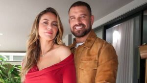 Diogo Nogueira presta linda homenagem a Paolla Oliveira no aniversário de 44 anos