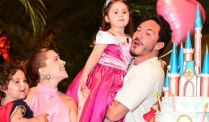Eliezer se irrita com comparação entre festas dos filhos e deixa recado duro