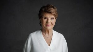 Elizabeth Jhin, autora de ‘Além do Tempo’, reclusa e dedicada à pintura: por onde anda a genial criadora?