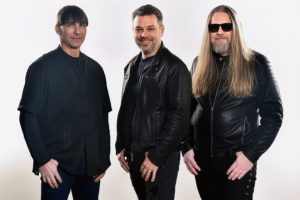 Extra Band lança “Coração de Amor” com mensagem de amor e felicidade ao público