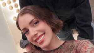Fabiana Justus chama atenção mostrar seu irmão mais velho: ‘Raro’