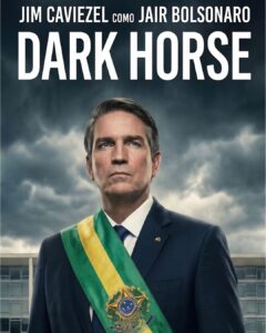 Jim Caviezel como Bolsonaro: Dark Horse ganha pôster e data de estreia