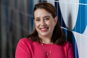 Julia Quinn revela exigência para mudanças na 5ª temporada de Bridgerton