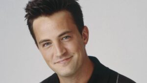 Justiça define futuro da traficante que forneceu substância letal ao astro de Friends que morreu aos 45 anos