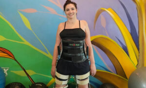 Lais Souza Impressiona com Foto em Pé e Retomada Inspiradora