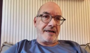 Lédio Carmona Recebe Alta e Continua Recuperação em Casa