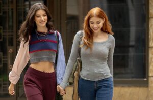 Loquinha: Alanis Guillen e Gabriela Medvedovsky falam sobre novo spin-off de Três Graças