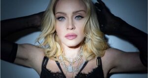 Madonna invade o Grindr com campanha inédita para promover seu novo álbum