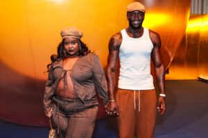 MC Carol Arrasa no Rio Fashion Week Após Perder 60kg