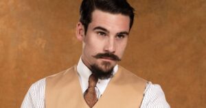 Nicolas Prattes enfrenta novos desafios na carreira e vida pessoal