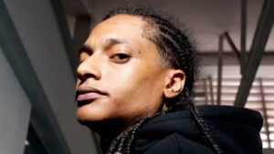 Oruam: Justiça marca depoimentos, mas rapper segue na fuga