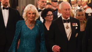 Rei Charles III não cancela viagem aos EUA após atentado contra Trump