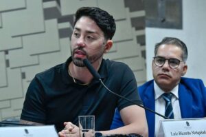 Rico Melquiades revela plano de campanha polêmico: ‘Bolsa Maconha’