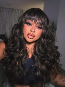 Rízia Cerqueira do BBB 19 Sofre Acidente Assustador com Moto Elétrica