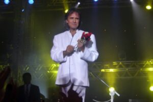 Roberto Carlos: A Transformação de uma Lenda que Completou 85 Anos