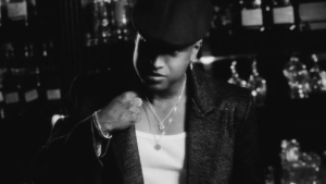 Thiaguinho Lança Turnê ‘Bem Black’ Com Estilo e Autenticidade