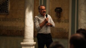 A Ira do Herdeiro: Elenco se reúne e promete série de tirar o fôlego!
