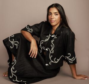 Filha de Regina Casé faz sua estreia no teatro em peça ‘Surda’ e confessa: ‘Ser atriz era impensável para mim’!