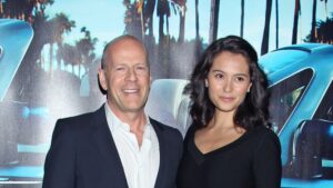 Esposa de Bruce Willis Abre o Jogo Sobre Cuidados Diários com Ator