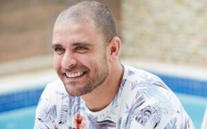 Diogo Nogueira se afasta dos palcos por laringite bacteriana grave