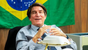 Filme de Bolsonaro Enfrenta Tempestade de Polêmicas Antes de Estrear