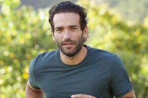 Humberto Carrão Anuncia Pausa nas Novelas Após Vale Tudo