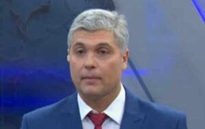 Joel Datena se abre sobre problema pessoal ao vivo e desabafa: ‘É só comigo isso?’