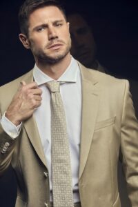 Jonas Sulzbach revela sonho de casar e ter mais filhos