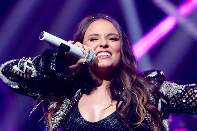 Larissa Manoela desabafa sobre retorno à carreira musical: ‘Tenho vontade’