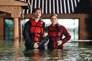 Letícia Colin elogia trabalho com Jesuíta Barbosa e chama de ‘luxo’