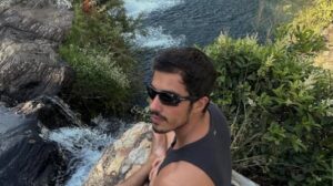 Luan Argollo curte folga de Amor em Ruínas em Minas